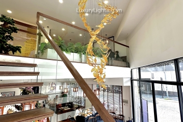 Đèn Thiết Kế Thả Thông Tầng -  Xu Hướng Không Gian Mới | Luxurylighting.vn