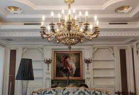 Đèn Chùm Phong Cách Cổ Điển Cho Căn Phòng Thêm Sang Trọng -  LuxuryLighting.vn