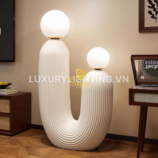 ĐÈN ĐẶT ĐẤT PHONG CÁCH BẮC ÂU 003